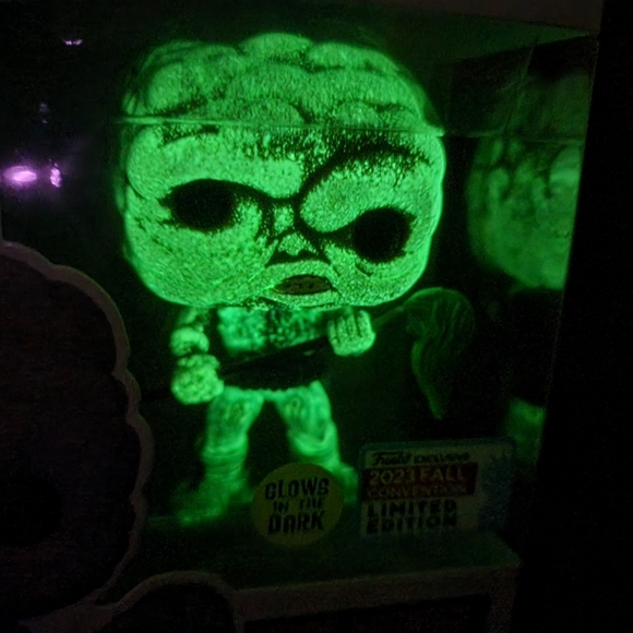 Toxic avenger 2023 fall convention funko # 479 (nib) - Picture 5 of 9